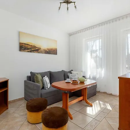 Komfortowy Z Balkonem Blisko Plazy W Miedzyzdrojach By Renters Apartman *