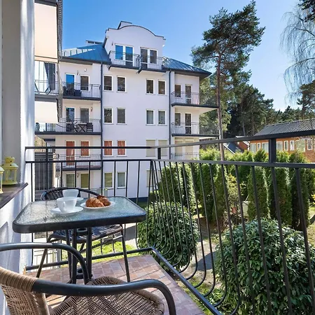 Komfortowy Z Balkonem Blisko Plazy W Miedzyzdrojach By Renters *