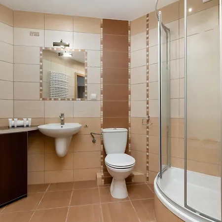 Komfortowy Z Balkonem Blisko Plazy W Miedzyzdrojach By Renters Apartman *